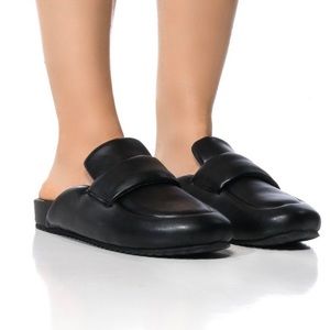 NEW!! Azalea Wang Mules clogs Size:6